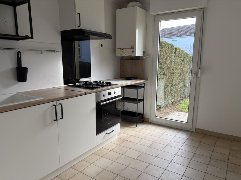 Maison - 80 m² - 4 pièces