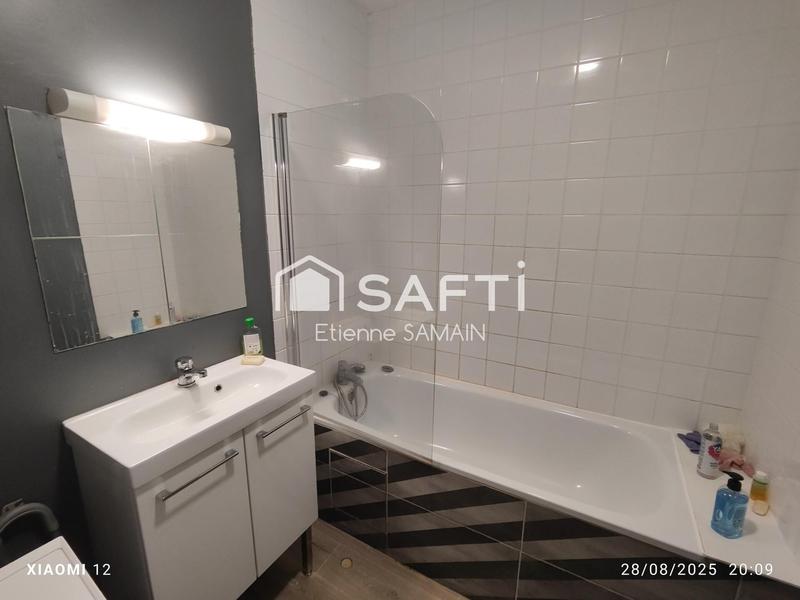 Maison - 94 m² - 5 pièces