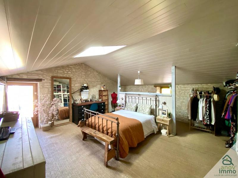 Propriété - 216 m² - 8 pièces