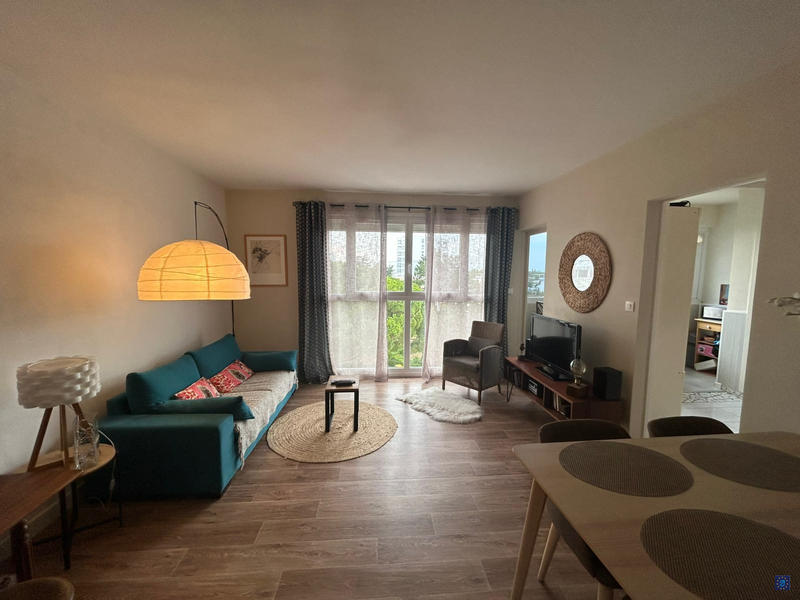 Appartement - 81 m² - 4 pièces