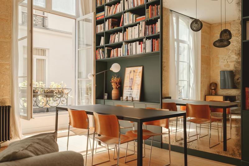 Loft - 70 m² - 4 pièces