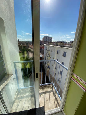 Appartement - 60 m² - 4 pièces