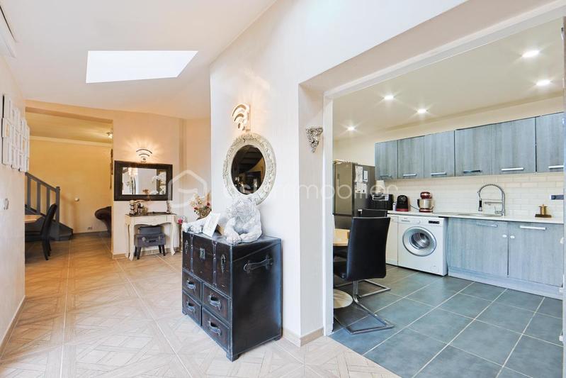 Maison de ville - 110 m² - 5 pièces