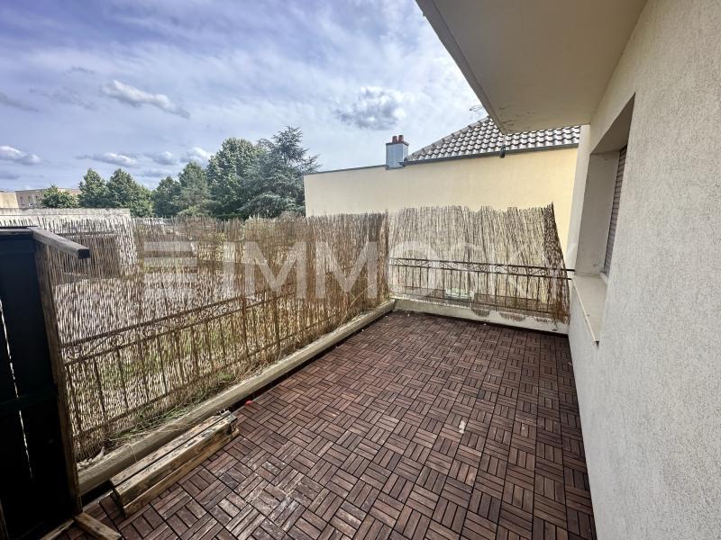 Immeuble - 210 m² - 12 pièces