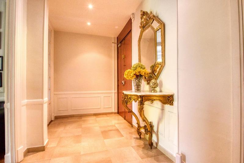 Appartement - 107 m² - 3 pièces