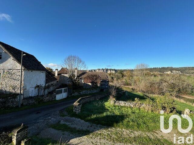 Maison de village - 94 m² - 4 pièces