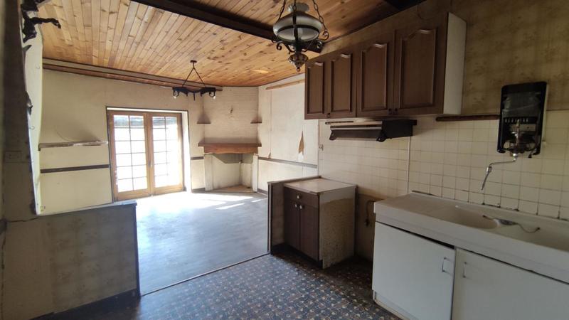 Maison - 210 m² - 6 pièces