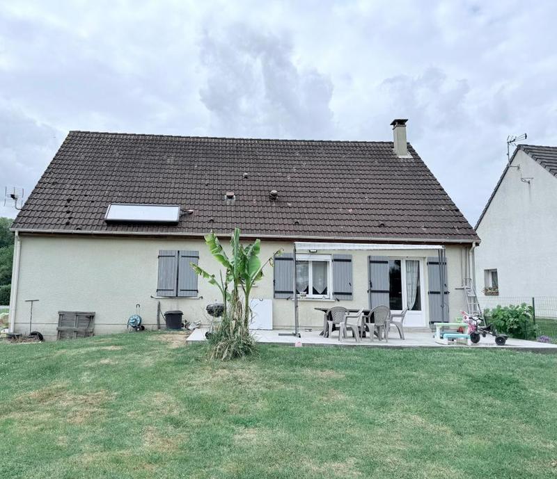 Maison - 110 m² - 5 pièces