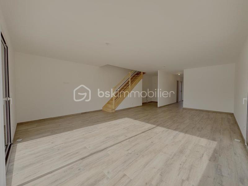 Maison - 122 m² - 5 pièces