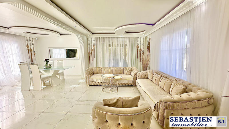 Maison - 116 m² - 6 pièces