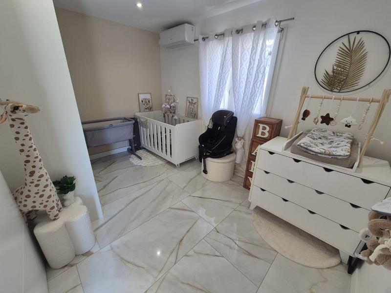 Maison - 123 m² - 4 pièces