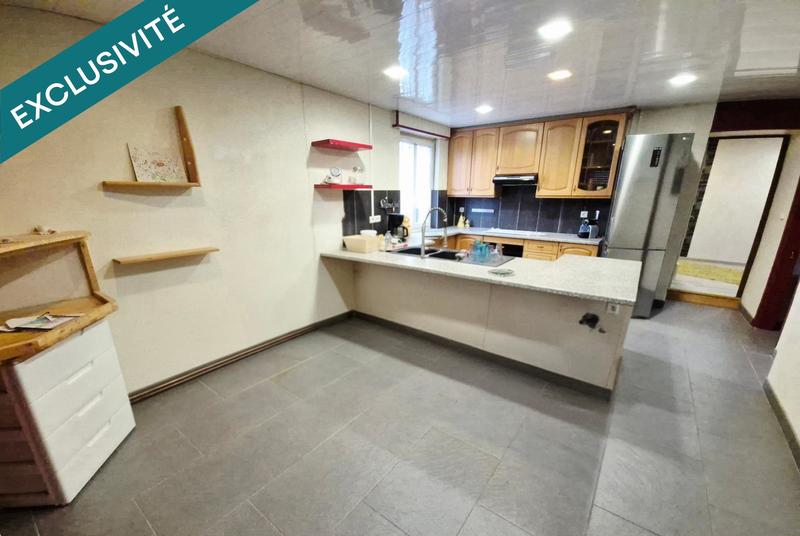 Appartement - 158 m² - 6 pièces