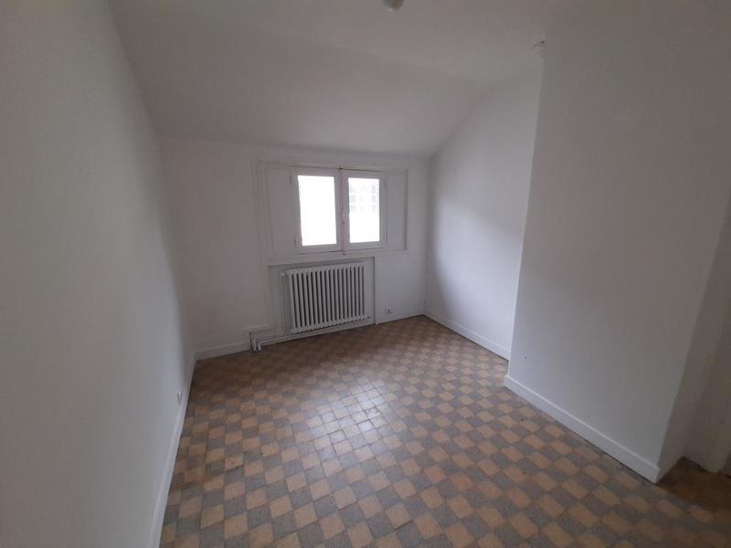 Maison - 190 m² - 9 pièces