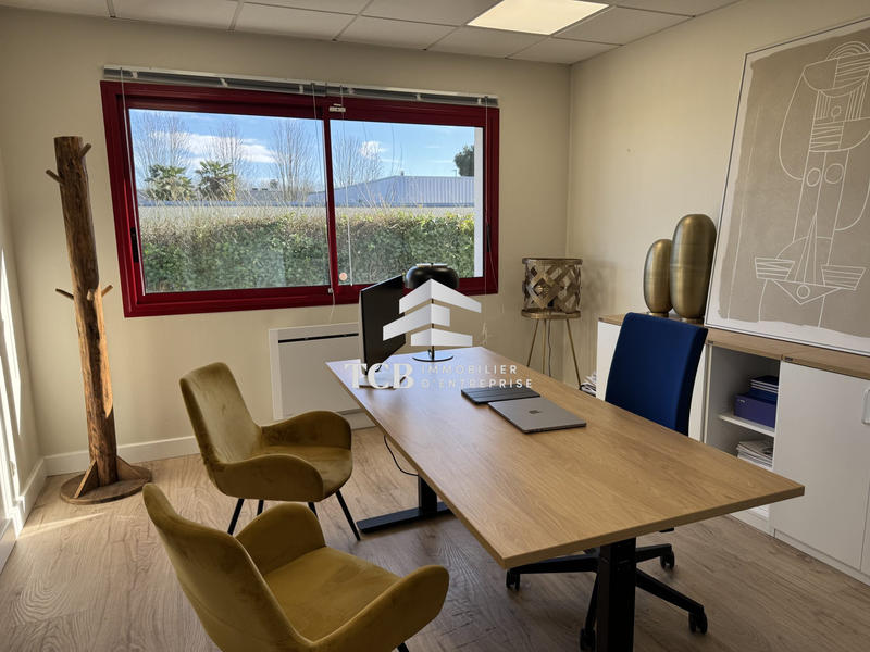 Bureau - 265 m²