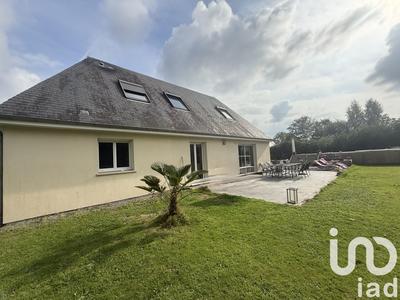 Maison - 152 m² - 9 pièces