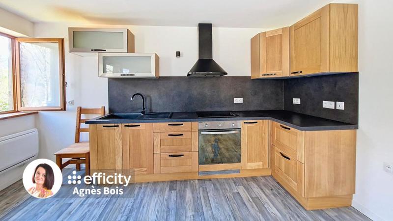 Maison - 172 m² - 7 pièces