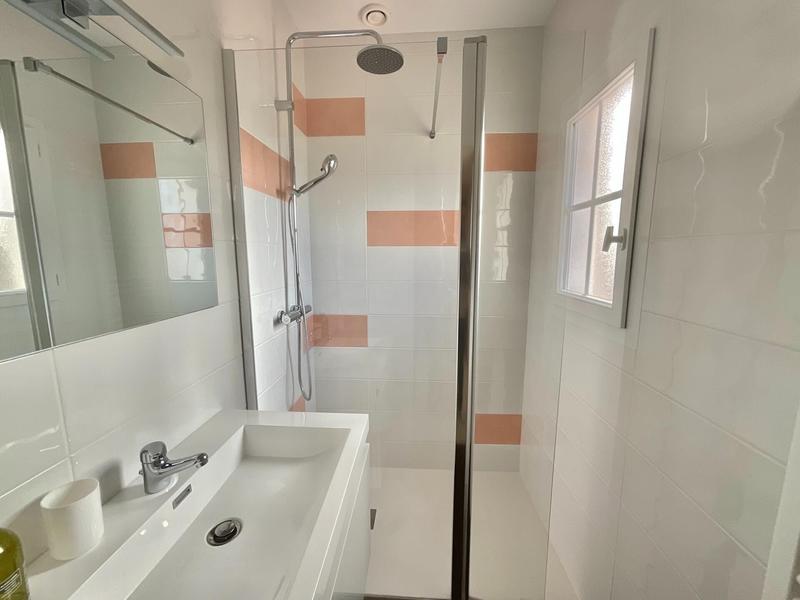 Maison - 164 m² - 8 pièces