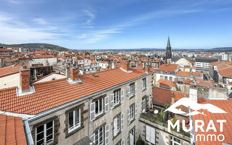 Appartement - 105 m² - 5 pièces