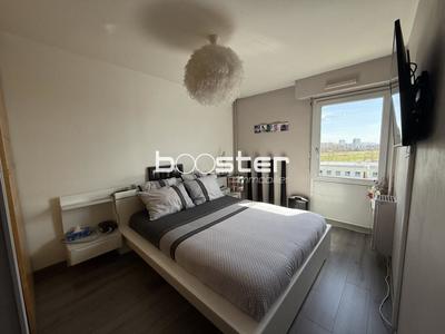 Appartement ancien - 82 m² - 4 pièces