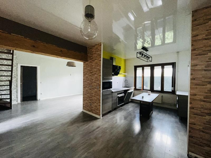 Maison - 110 m² - 5 pièces