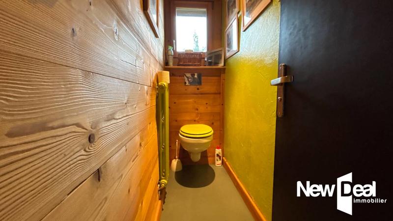 Châlet - 184 m² - 9 pièces