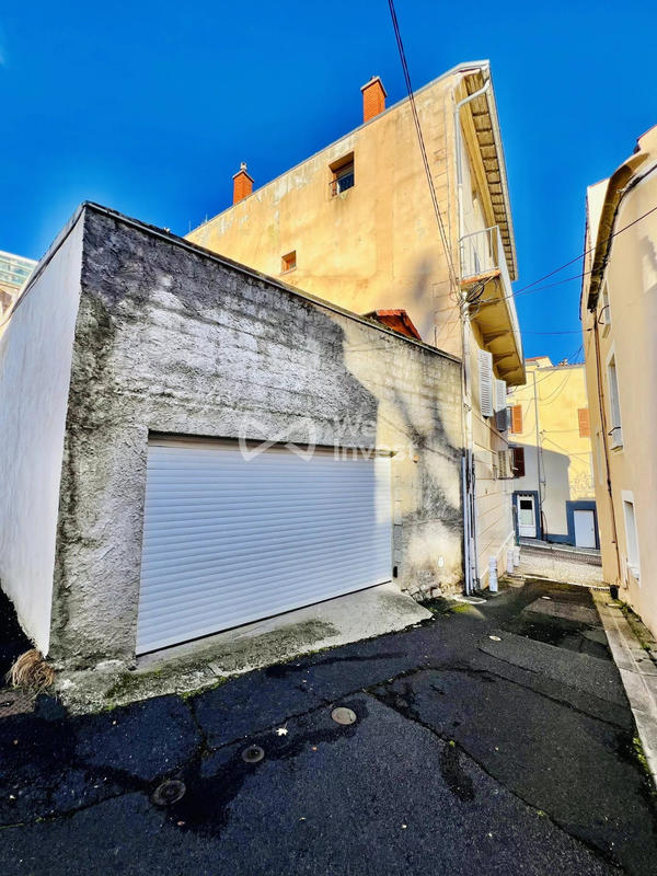 Appartement - 87 m² - 4 pièces