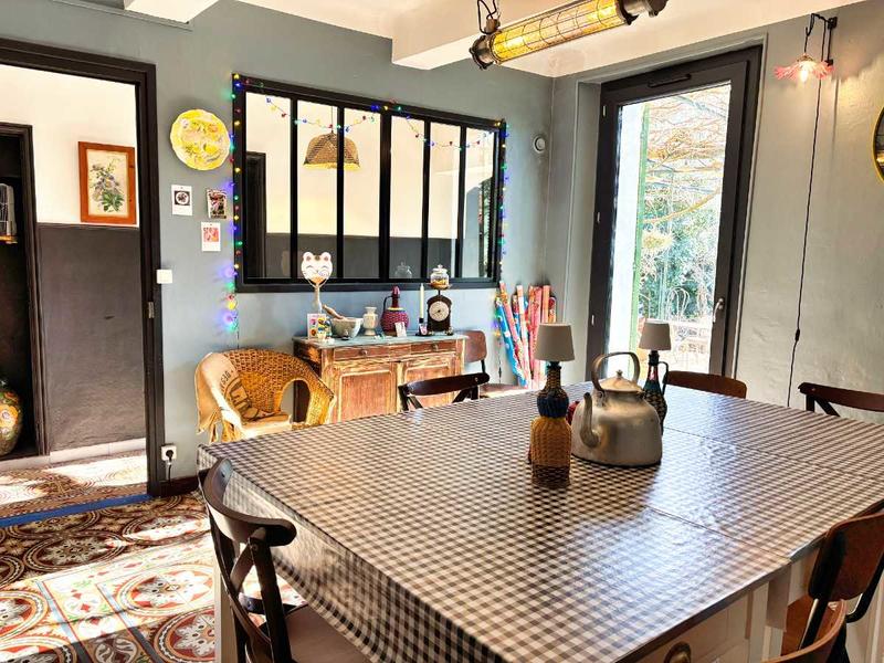 Maison - 482 m² - 14 pièces