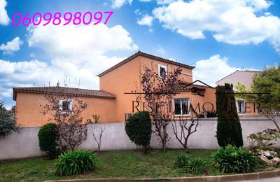 Maison - 147 m² - 6 pièces