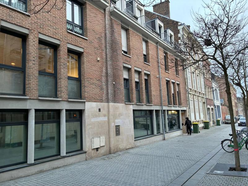 Bureau - 417 m² - 10 pièces