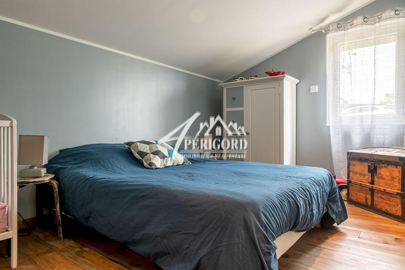 Maison ancienne - 173 m² - 8 pièces