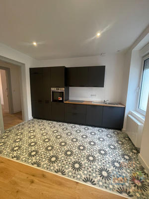 Appartement - 97 m² - 4 pièces