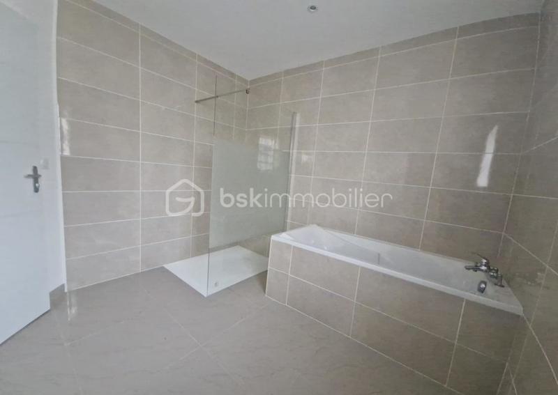 Maison - 116 m² - 4 pièces