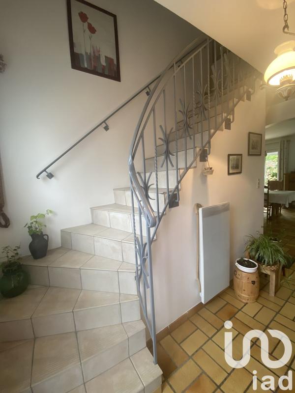 Maison - 137 m² - 6 pièces