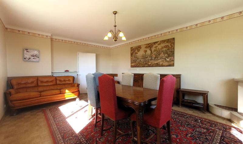 Maison - 140 m² - 6 pièces