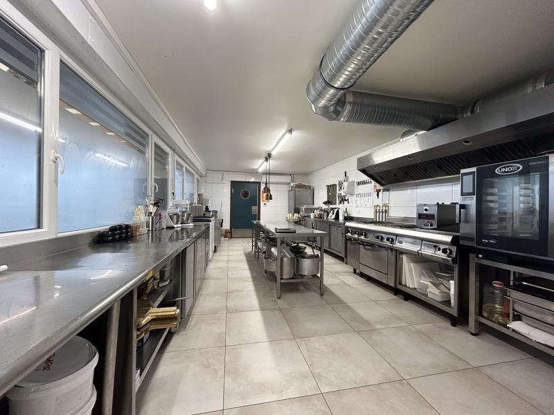 Fonds de commerce - Hôtellerie / Restauration - 280 m²