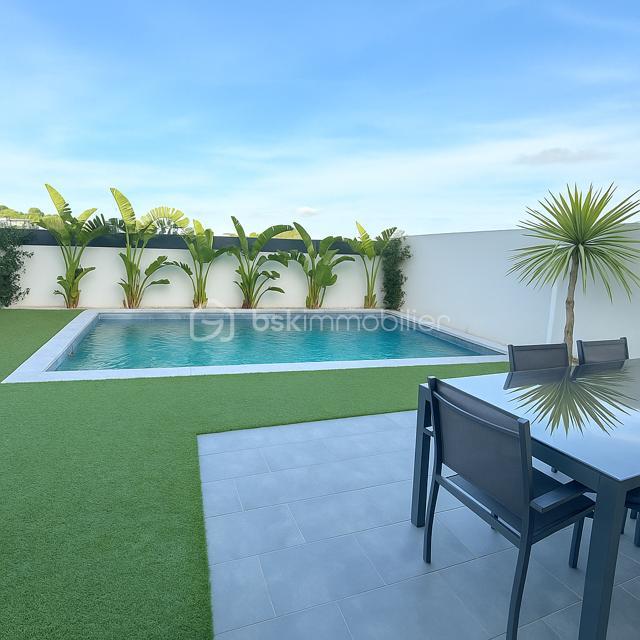 Maison - 115 m² - 5 pièces