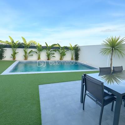 Maison - 115 m² - 5 pièces