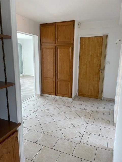 Appartement - 98 m² - 4 pièces