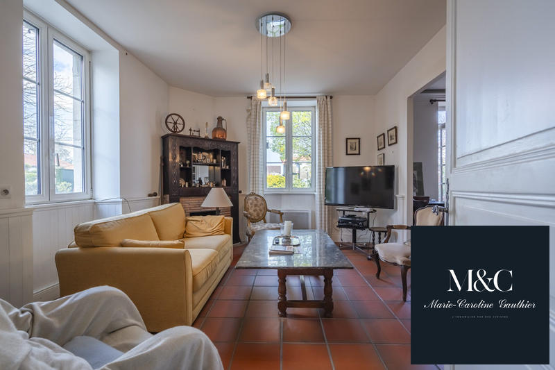 Appartement - 178 m² - 5 pièces