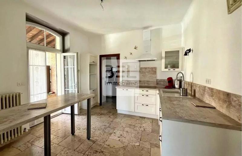 Maison bourgeoise - 181 m² - 8 pièces