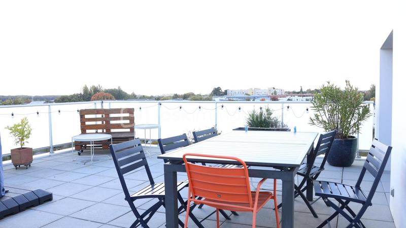 Appartement - 77 m² - 4 pièces