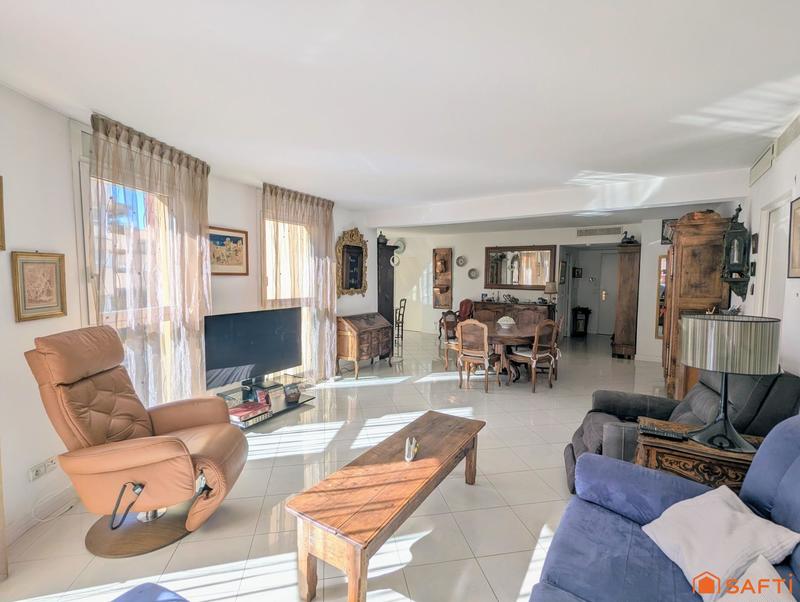 Appartement - 119 m² - 4 pièces