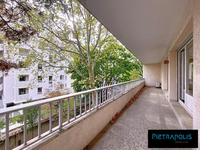 Appartement - 162 m² - 5 pièces