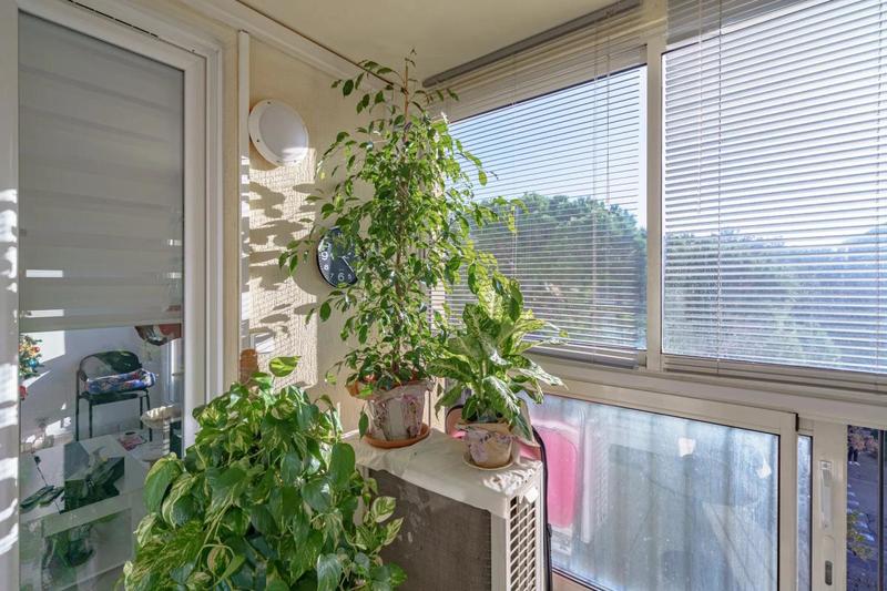 Appartement - 79 m² - 4 pièces