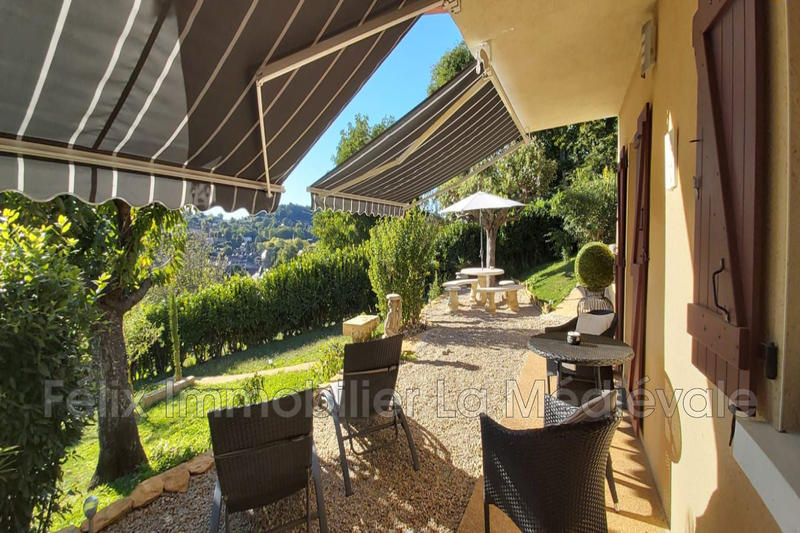 Maison chambre d'hôtes - 155 m² - 7 pièces