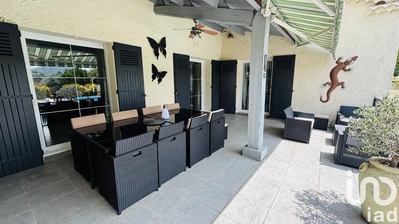 Maison - 206 m² - 9 pièces