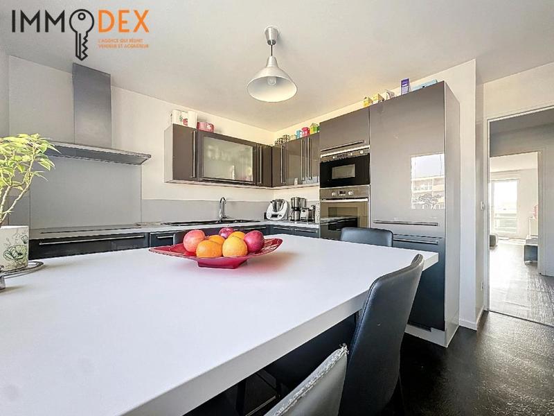 Appartement - 87 m² - 4 pièces