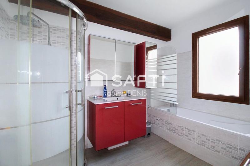 Maison - 200 m² - 9 pièces