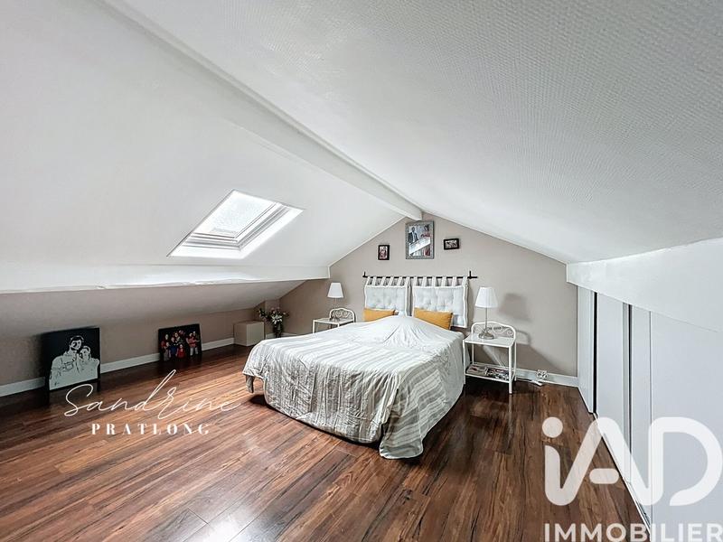 Maison - 80 m² - 5 pièces