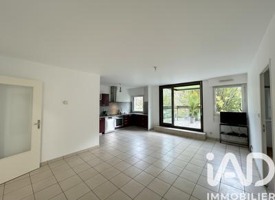 Appartement - 79 m² - 4 pièces